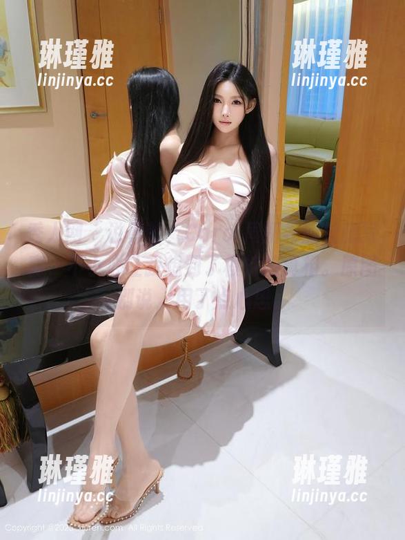 秀人网-Carol周妍希 秀人网 - 说真的,Carol周妍希的长腿写真,不小心让我想到了模特的真相。原图别说,用了点心思。