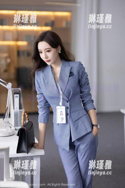 秀人网 - 作品全集来啦，MOON嘉依的夏日给你撒上了一地的碎花？