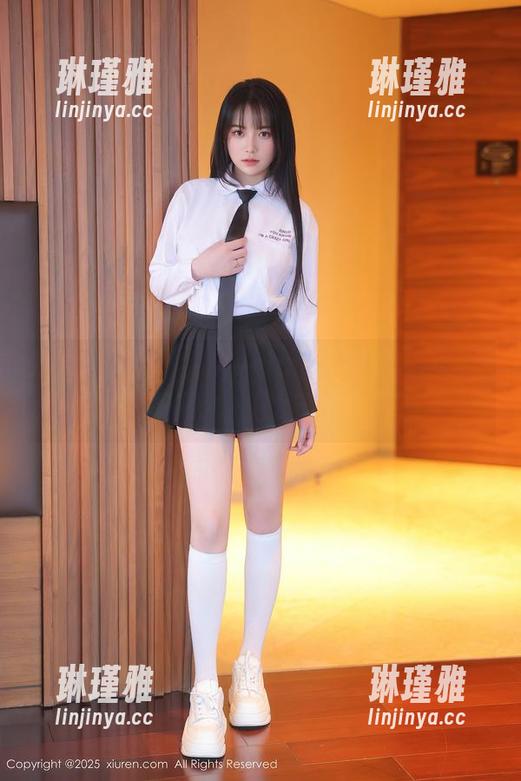 秀人网 - 星小兔Meetu的瑜伽美图精选，甩掉紧张，往舒适里去！