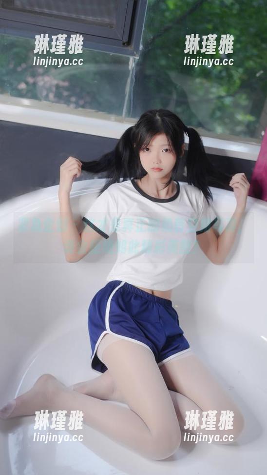 紧急企划 - 这才是真正的奶昔空姐写真，谁会拒绝如此精彩美图？
