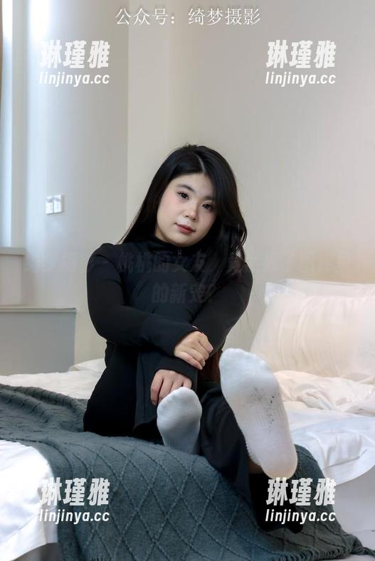 绮梦摄影 - 桃桃的女友，竟然成了图库里的新宠？