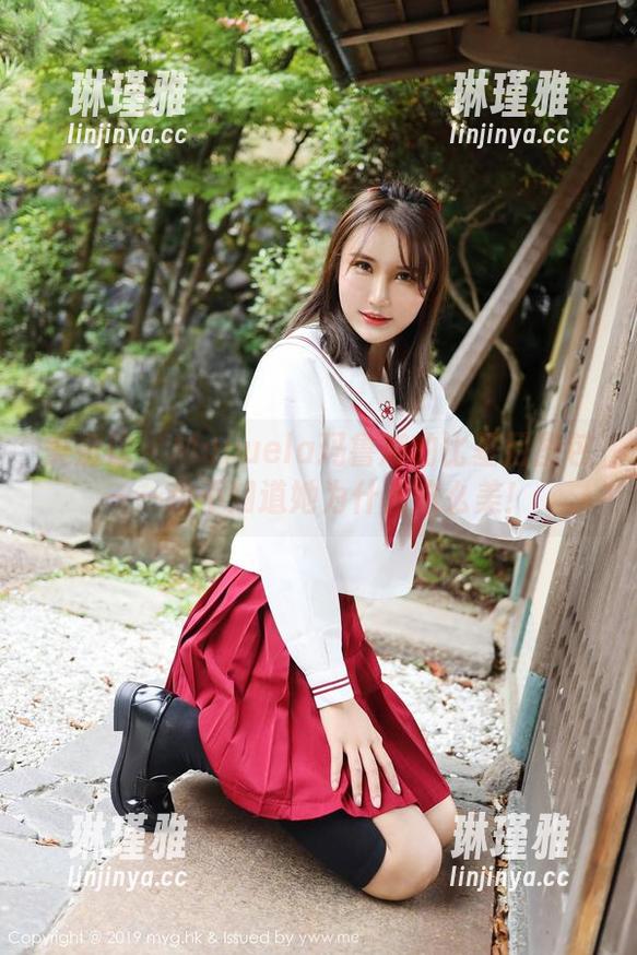 美媛馆 - Manuela玛鲁娜的比基尼图包——我不知道她为什么这么美！