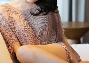 美媛馆 – 王馨瑶私拍：看，今天美腿又要来撩你了！
