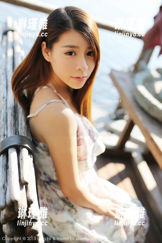美媛馆 - 许诺Sabrina泳池大揭秘：免费的姿态合集等你解锁！
