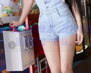 蜜桃社 – 浴缸里的铃木，图片中竟有种不言而喻的…暧昧。