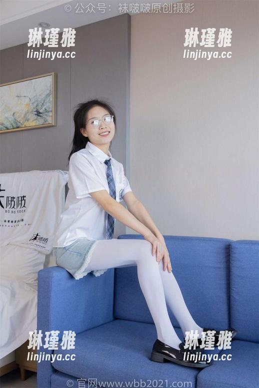 袜啵啵 - 小甜豆在线奉上黑色丝与奶油泡芙的合集，反正看来只有你不敢想的，嘿嘿！