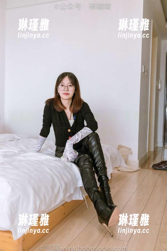 袜啵啵 - 小甜豆豹纹全集上线，下载后会给你不一样的期待哦。