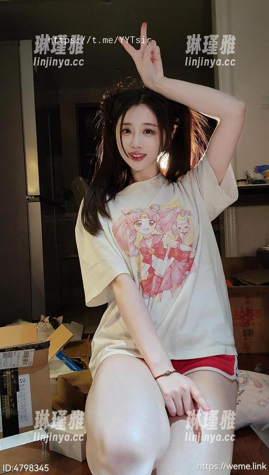 微密圈 - 今天的Cos全套，轩子巨二兔又一波经典写真，不得不赞叹。