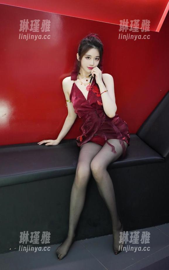 微密圈 - 如果你讨厌黑白美图，那你可能还没见过轩子巨二兔的惊人作品。