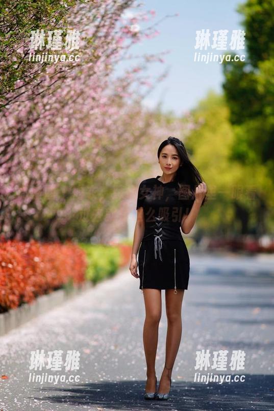 辣妈女神 微密圈 - 内衣,辣妈女神,图片里一眼看过去就是这么吸引!