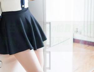 魅妍社 – 王婉悠Queen的教室大冒险：下载写真集，谁说学习不能带点乐趣？